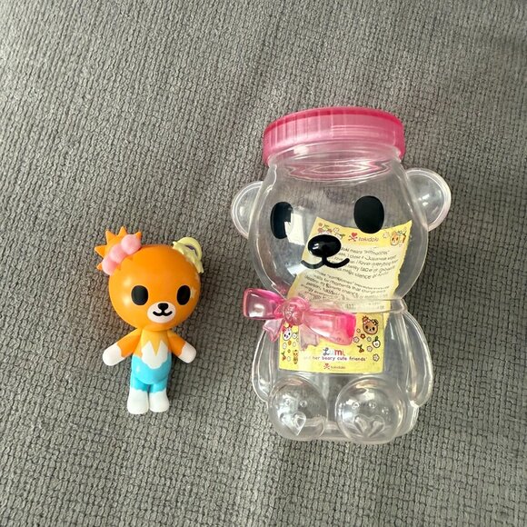 Tokidoki Lumi and her Beary Cute Friends - Picture 1 of 2